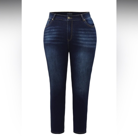 BloomChic Plus Size 3XL Plain Straight Leg Pocket High Rise Jeans size us22 - Picture 5 of 6